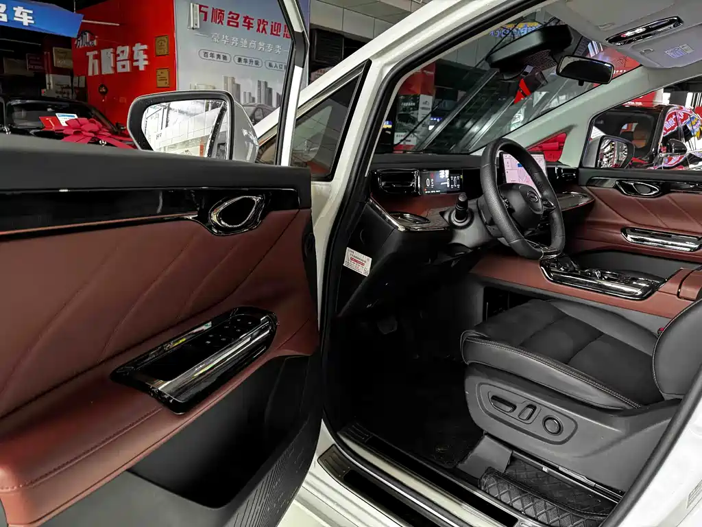 GAC E8 PHEV 2024 150km +