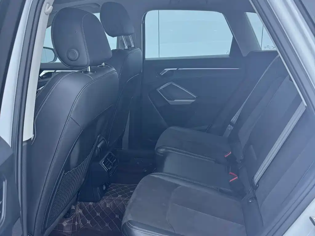Audi Q3 — миниатюра 15