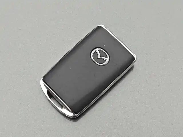 Mazda 3 Axela — миниатюра 11