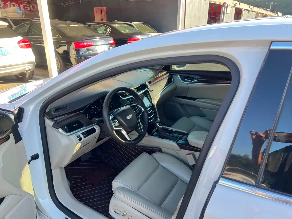 Cadillac XTS — миниатюра 10