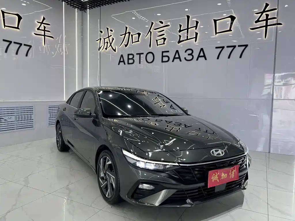 Hyundai Elantra — миниатюра 3