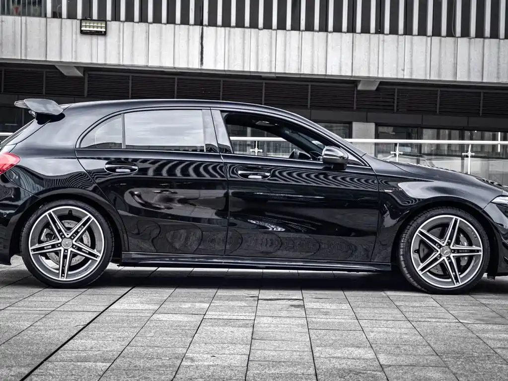 MERCEDES-BENZ  A CLASS AMG