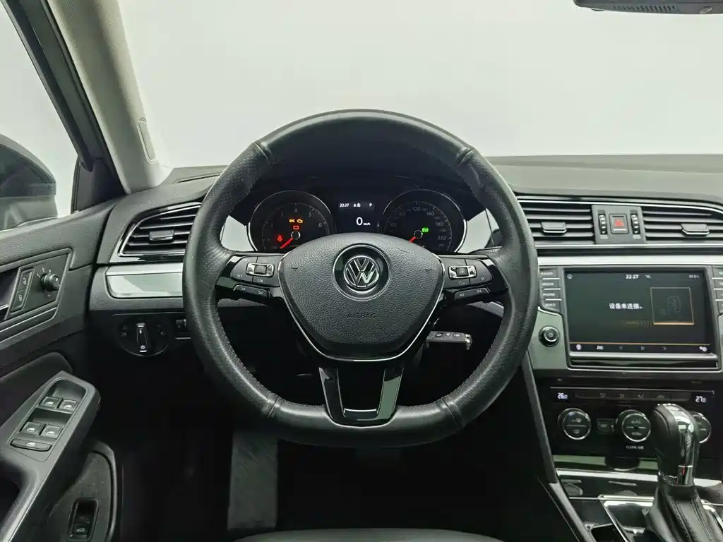 Volkswagen Lamando — миниатюра 11