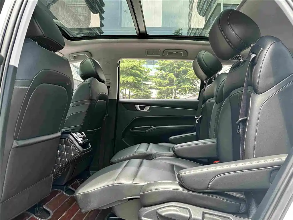 Wuling Victory — миниатюра 17