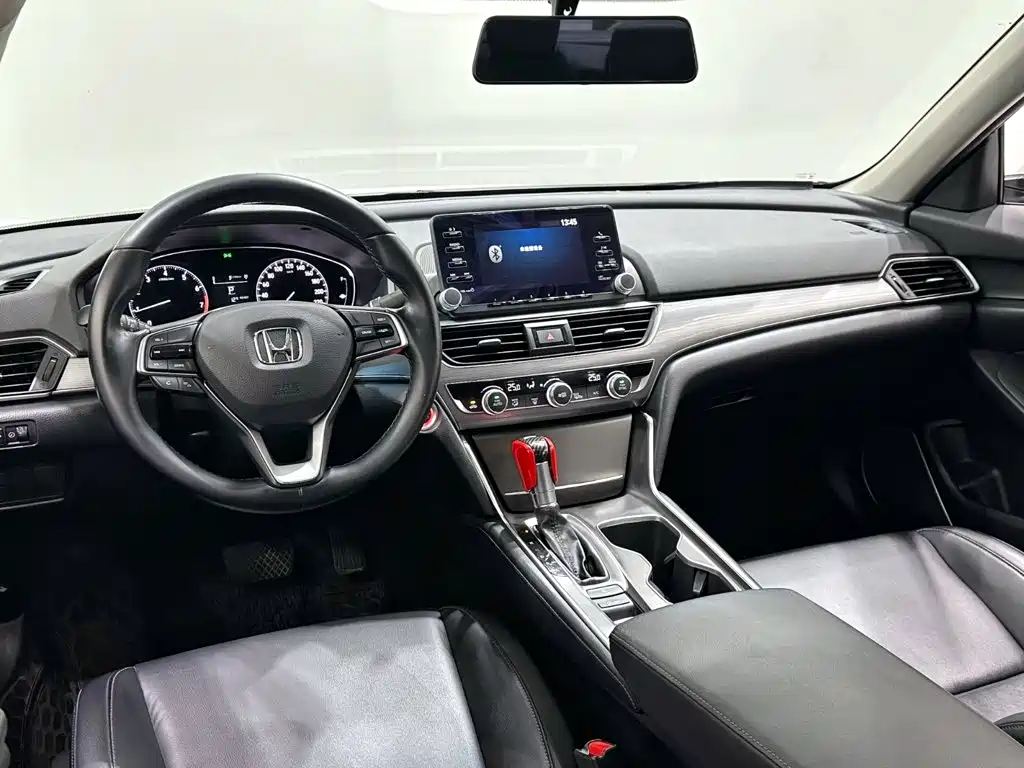 Honda Accord — миниатюра 10