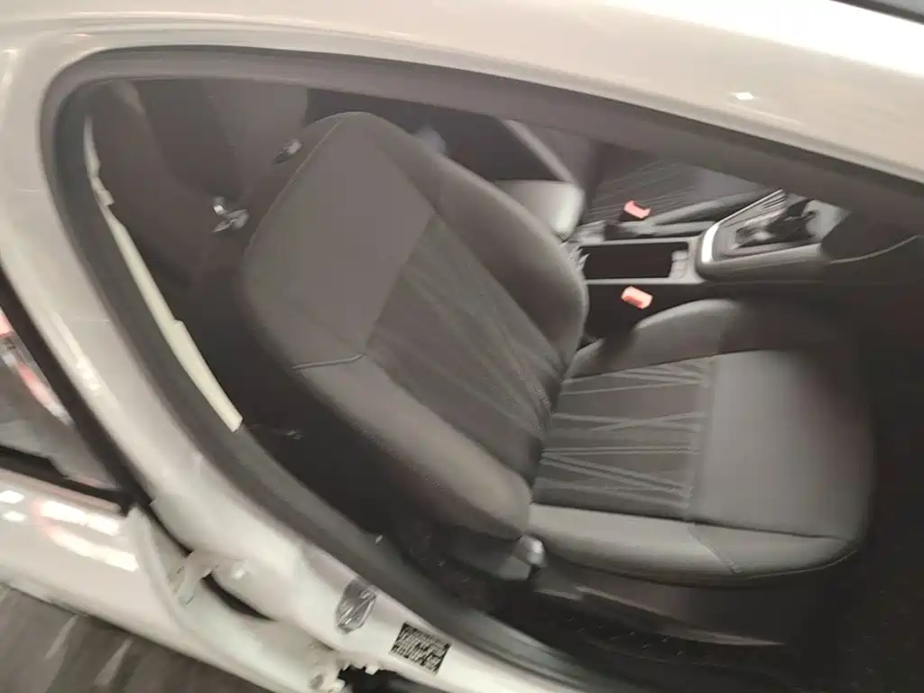 Ford Focus — миниатюра 25