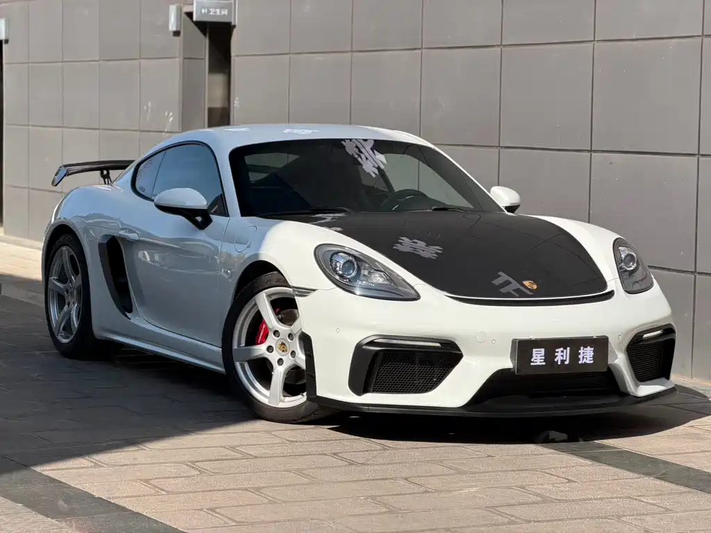 PORSCHE 718