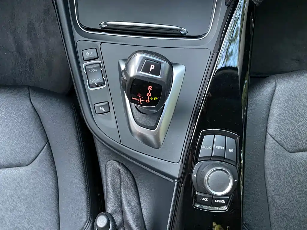 BMW 3 Series — миниатюра 19