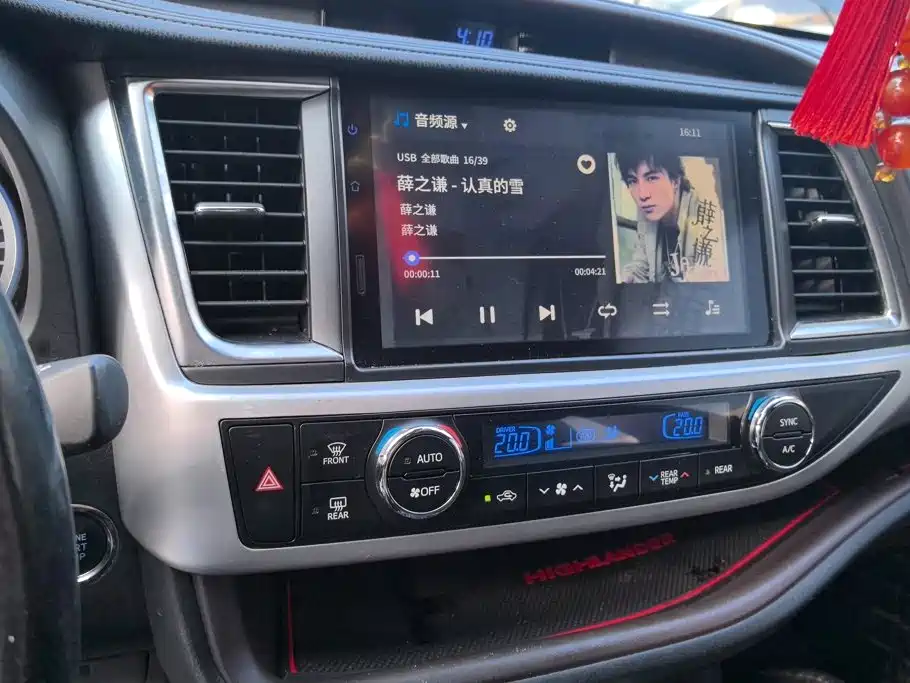 Toyota Highlander — миниатюра 13