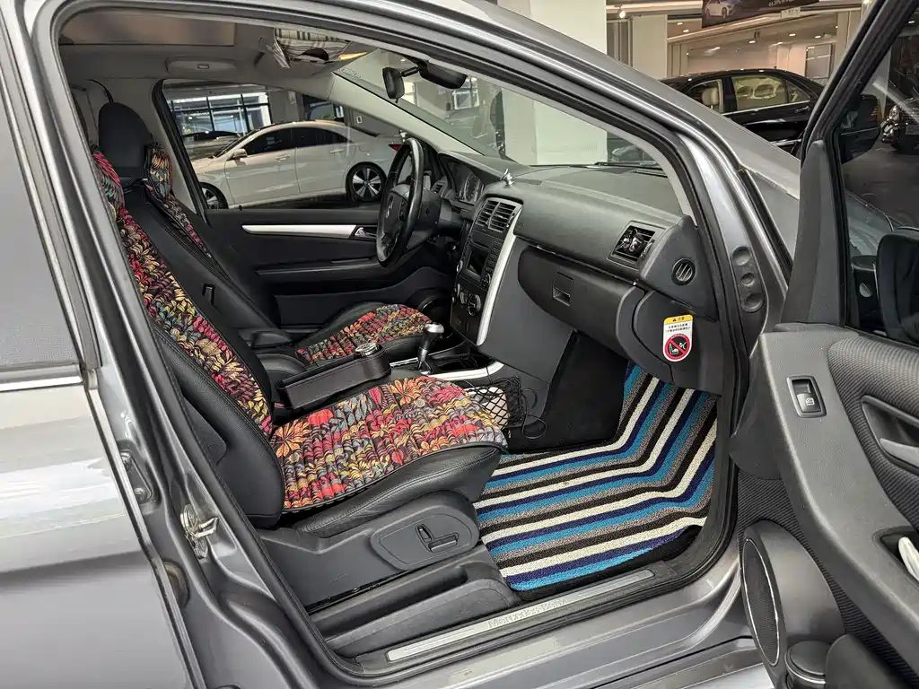 Mercedes-Benz B-Class — миниатюра 16