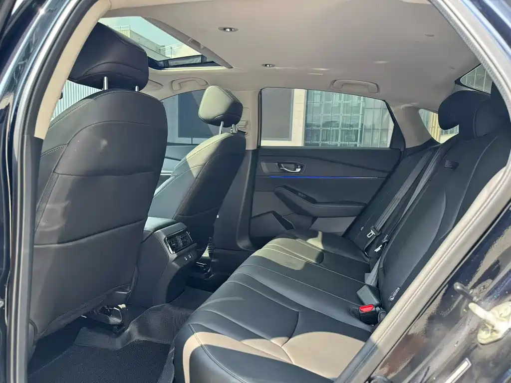 Honda Accord — миниатюра 6