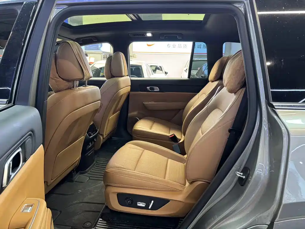 Li Auto Li ONE — миниатюра 5