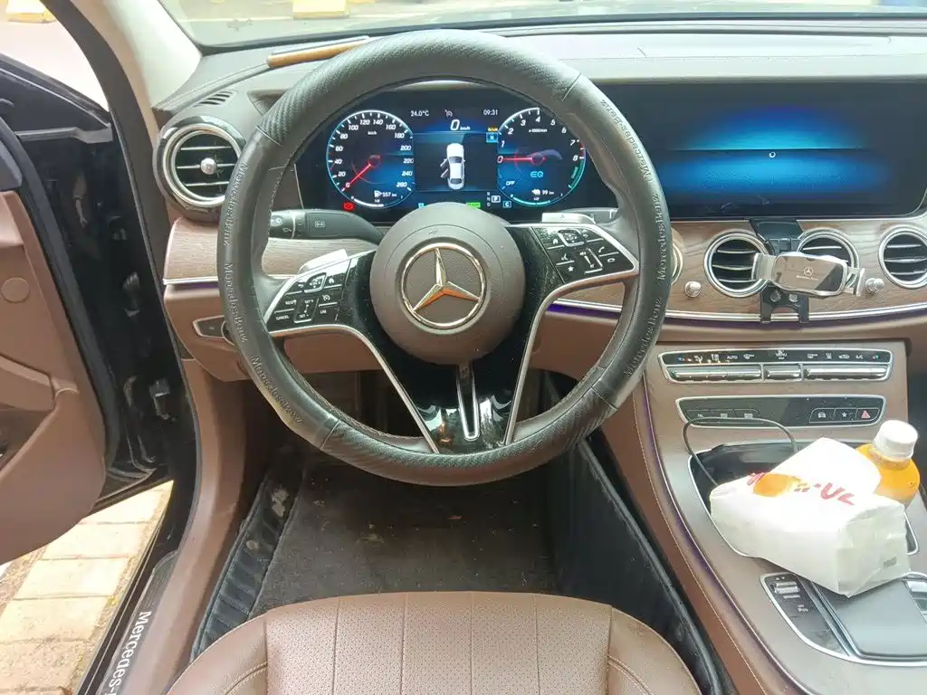Mercedes-Benz E-Class New Energy — миниатюра 12