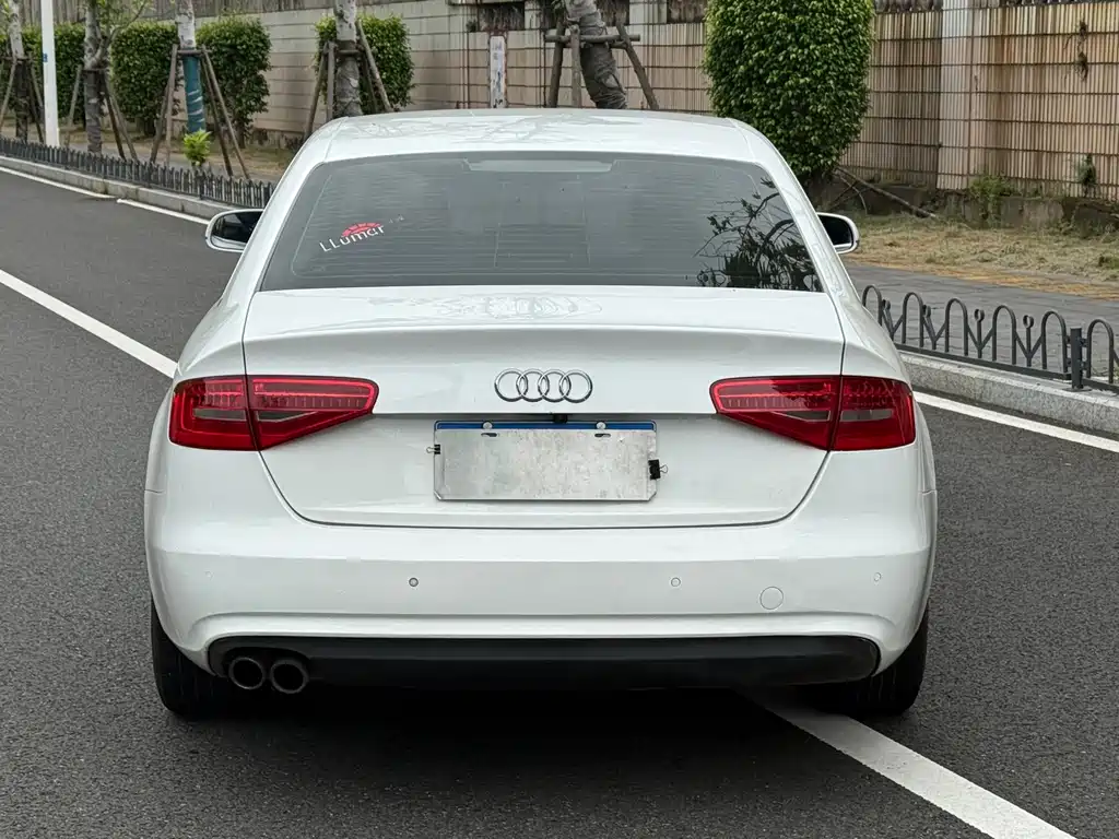 Audi A4L — миниатюра 8
