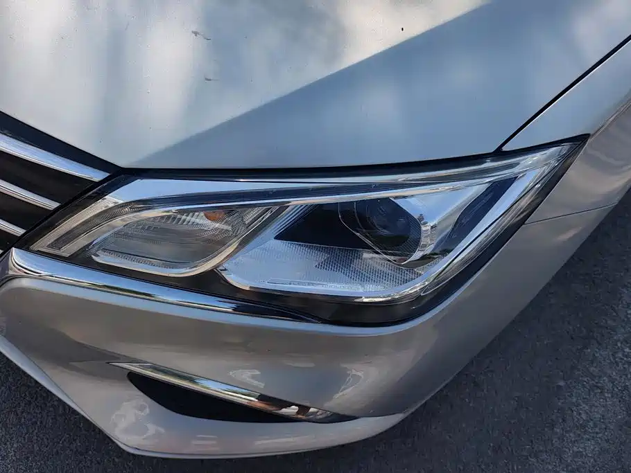 Roewe Ei5 — миниатюра 5