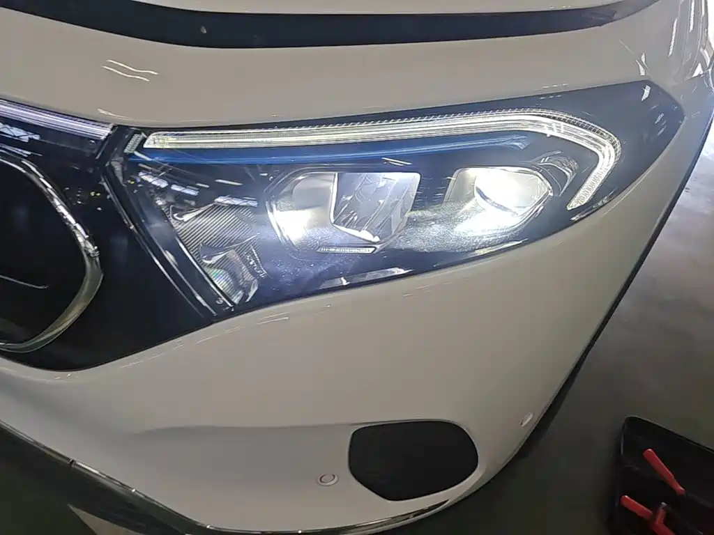 Mercedes-Benz EQA — миниатюра 24