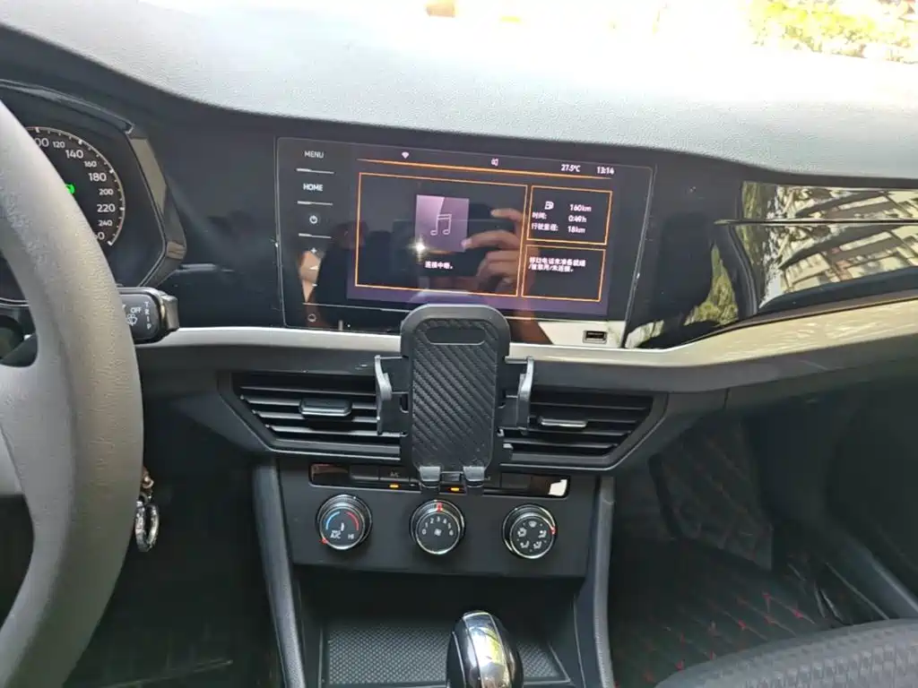 Volkswagen Bora — миниатюра 13