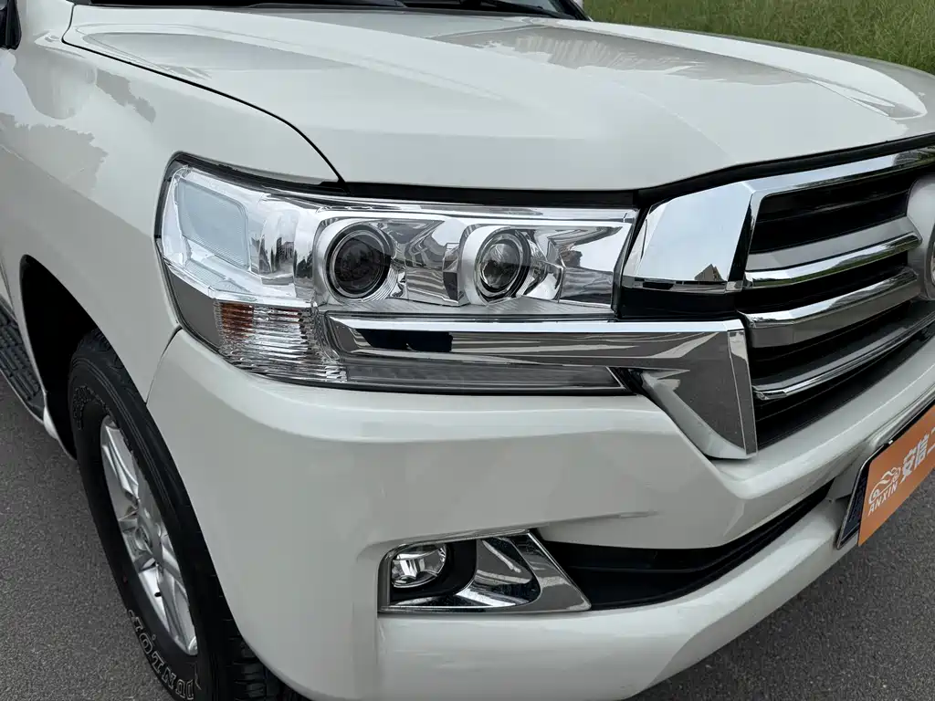 Toyota Land Cruiser — миниатюра 4