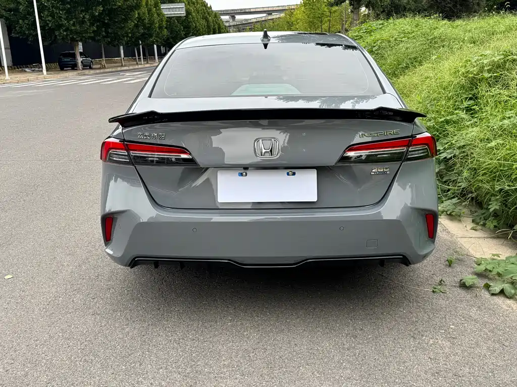 Honda Inspire — миниатюра 11
