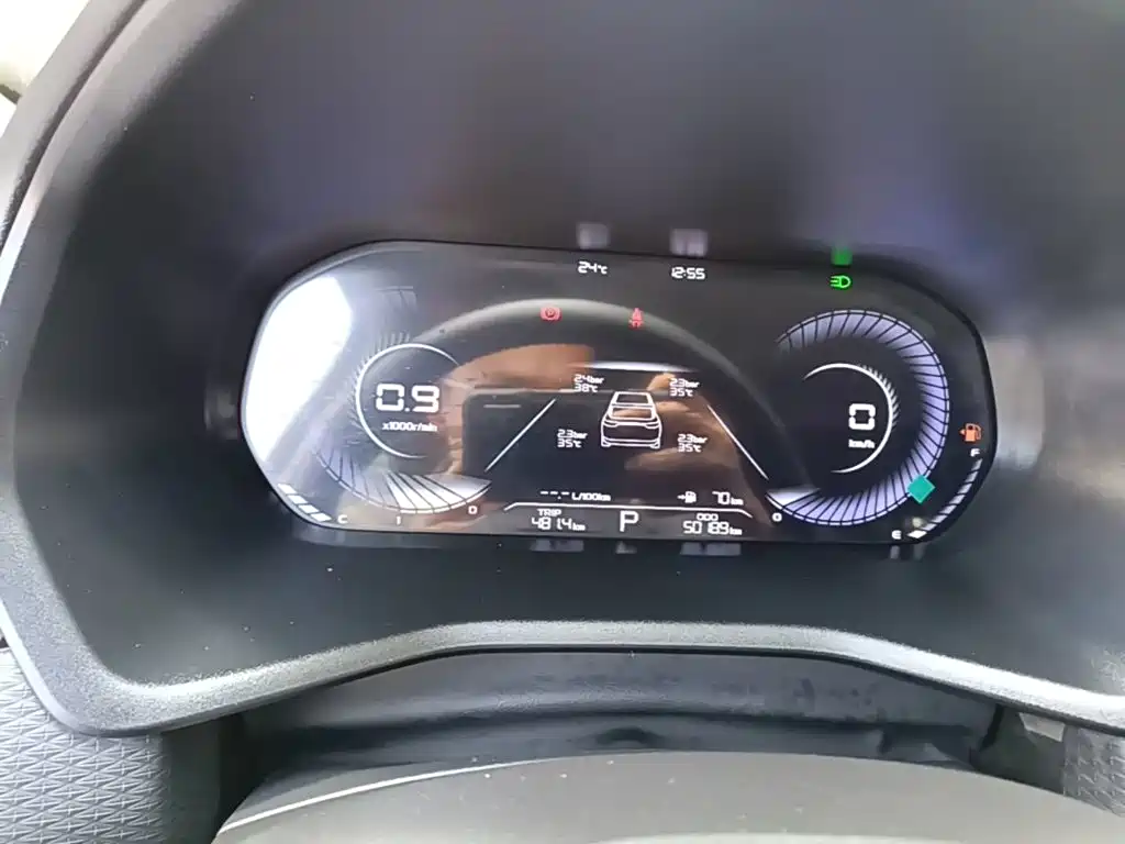 Geely Emgrand — миниатюра 12