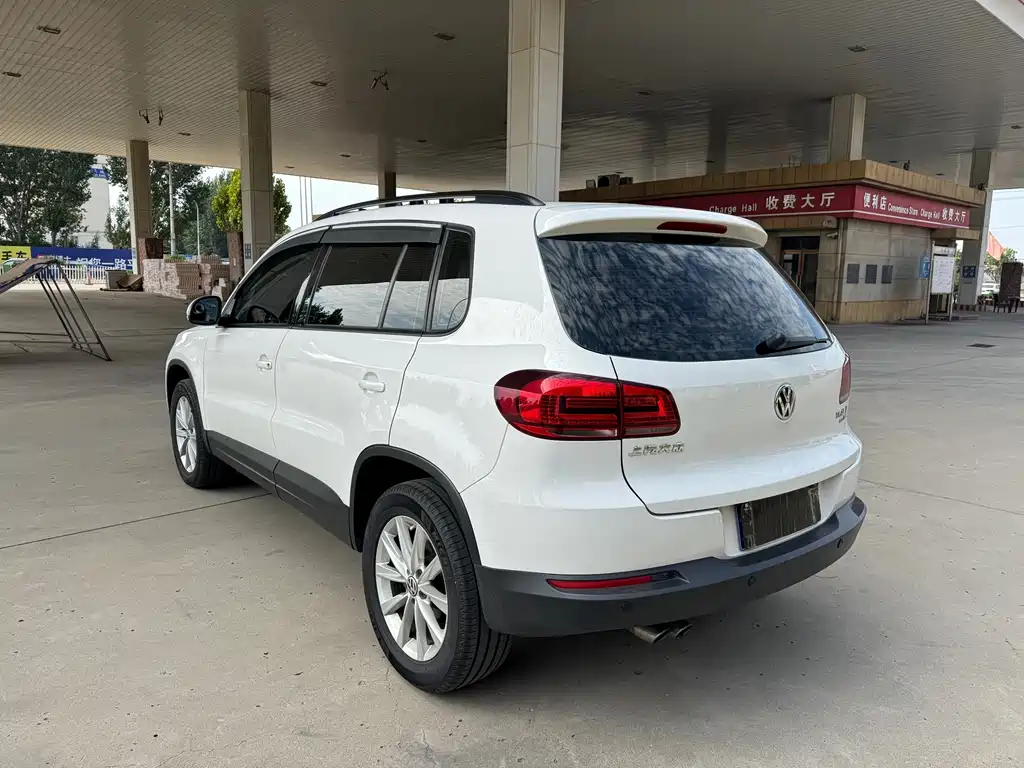 Volkswagen Tiguan — миниатюра 16