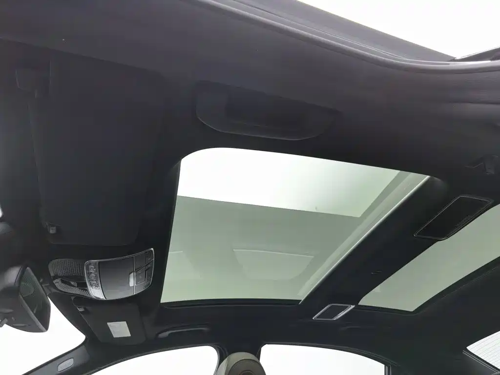 Mercedes-Benz S-Class — миниатюра 14