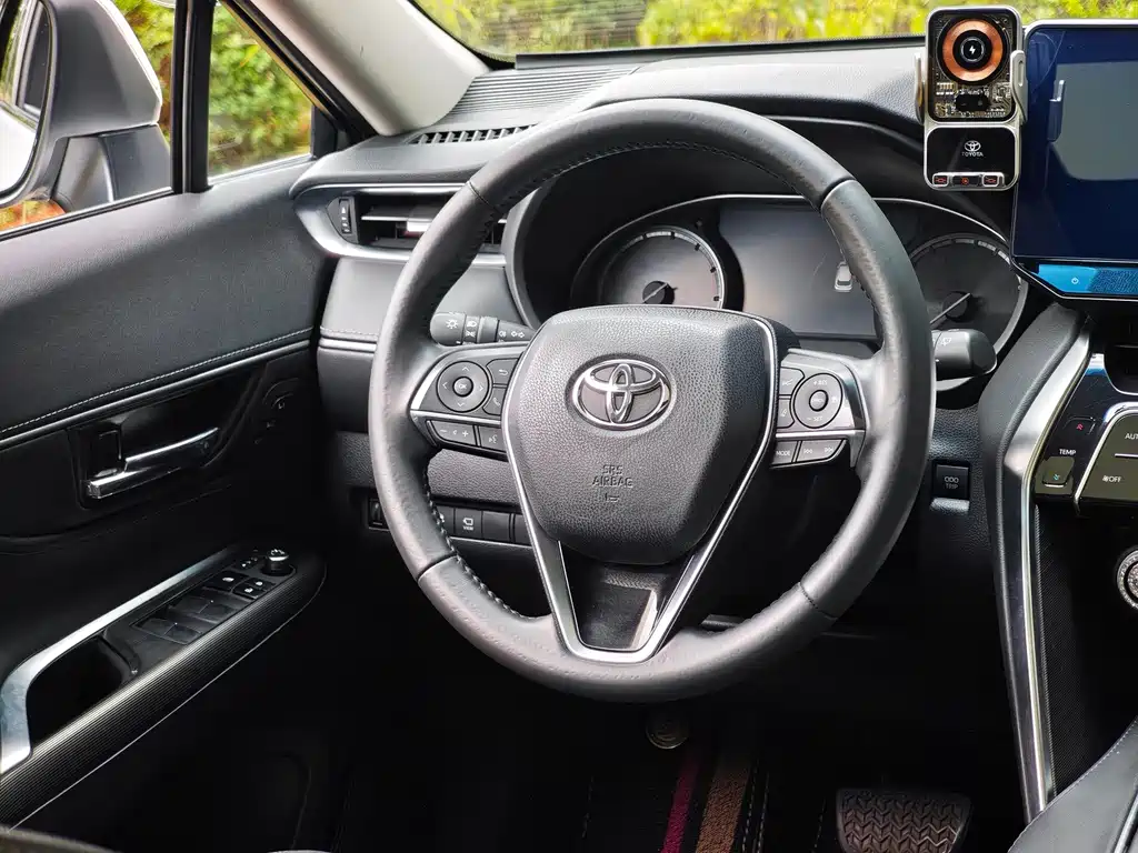 Toyota Harrier — миниатюра 11