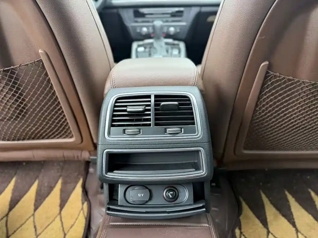 Audi A6L — миниатюра 18