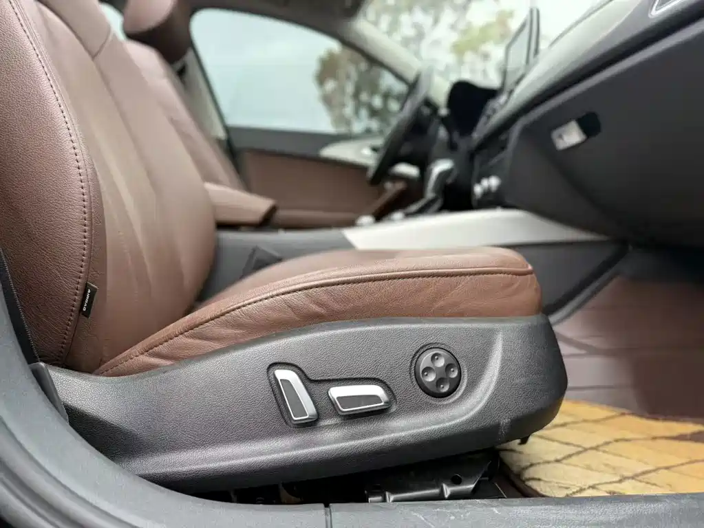 Audi A6L — миниатюра 25