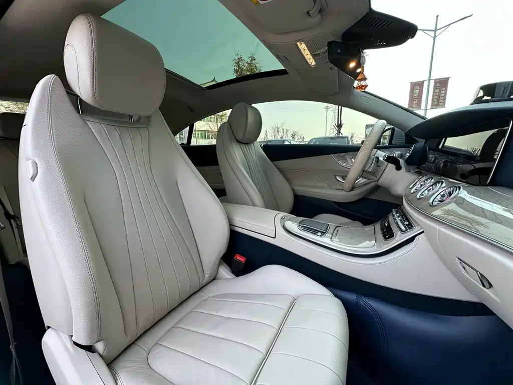 MERCEDES-BENZ E CLASS