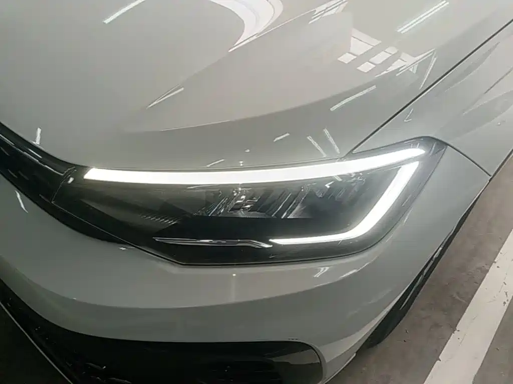 Volkswagen Lavida — миниатюра 24