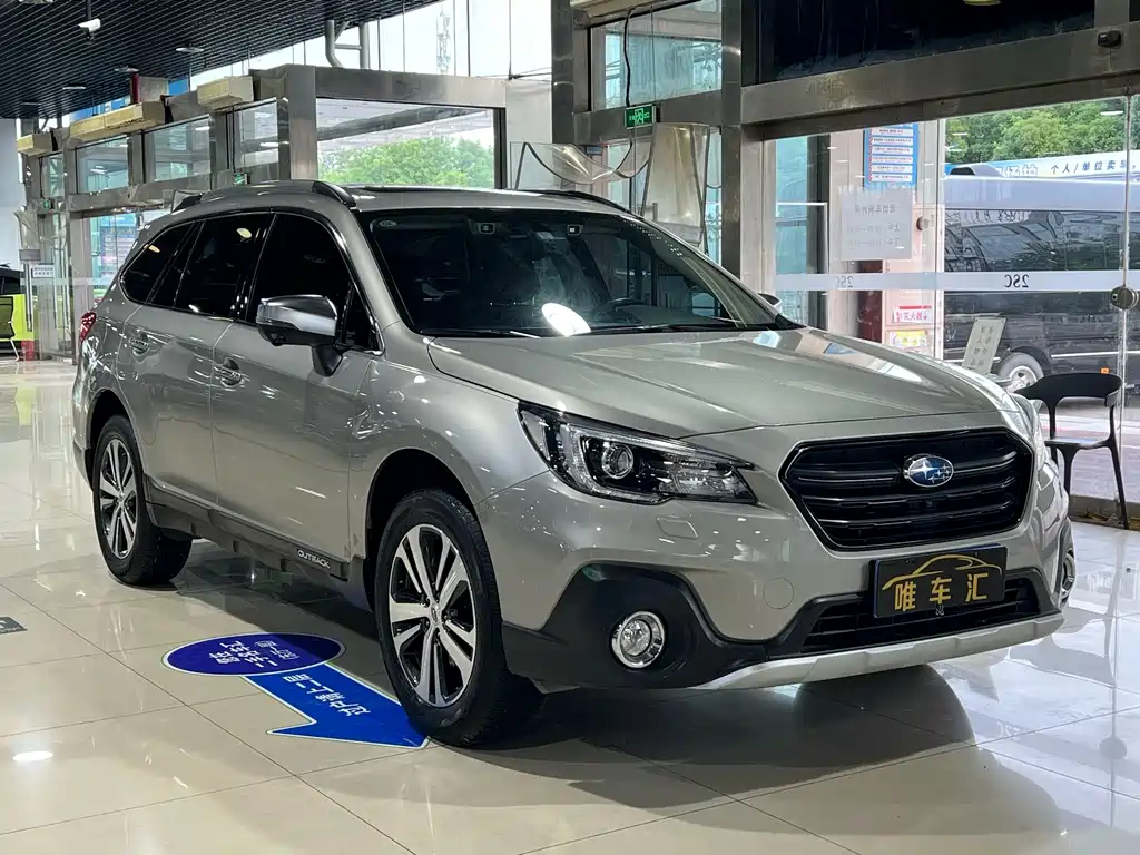 Subaru Outback Facelift 2.5i Sport Navigation Edition EyeSight, фото 3