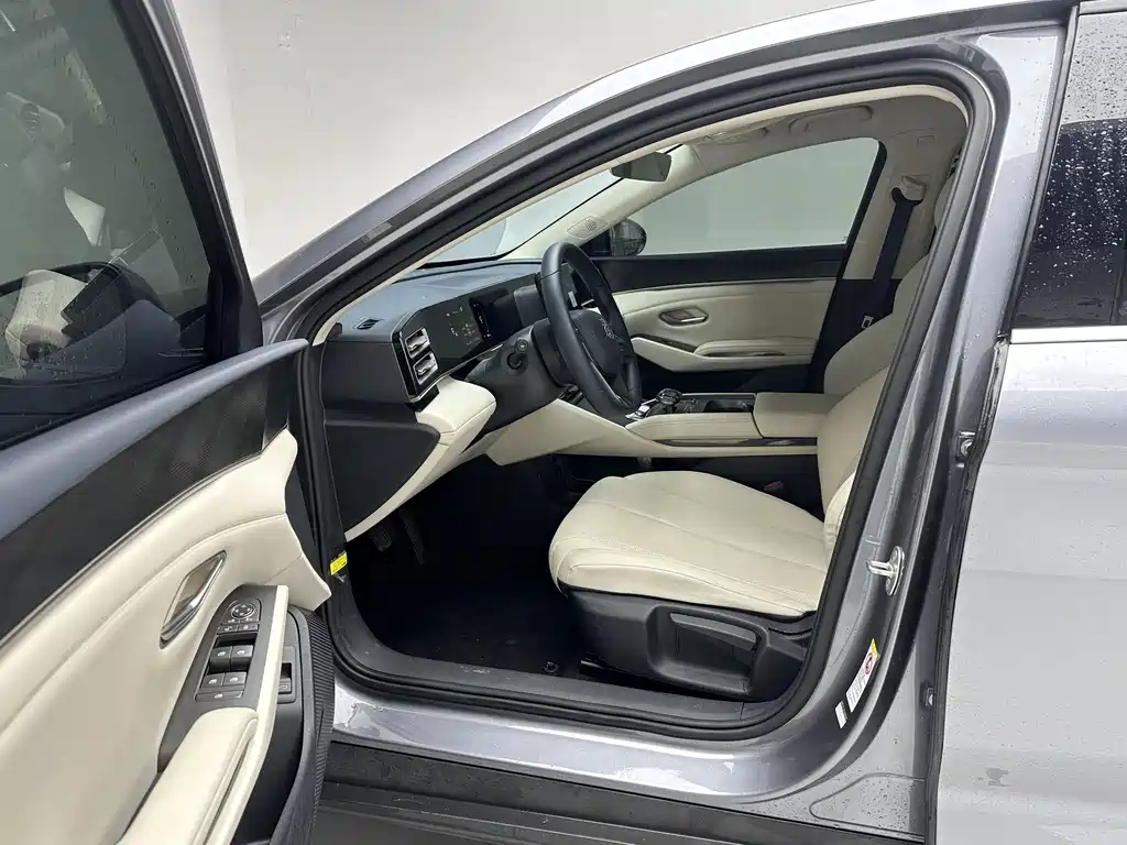 BYD Qin L — миниатюра 10