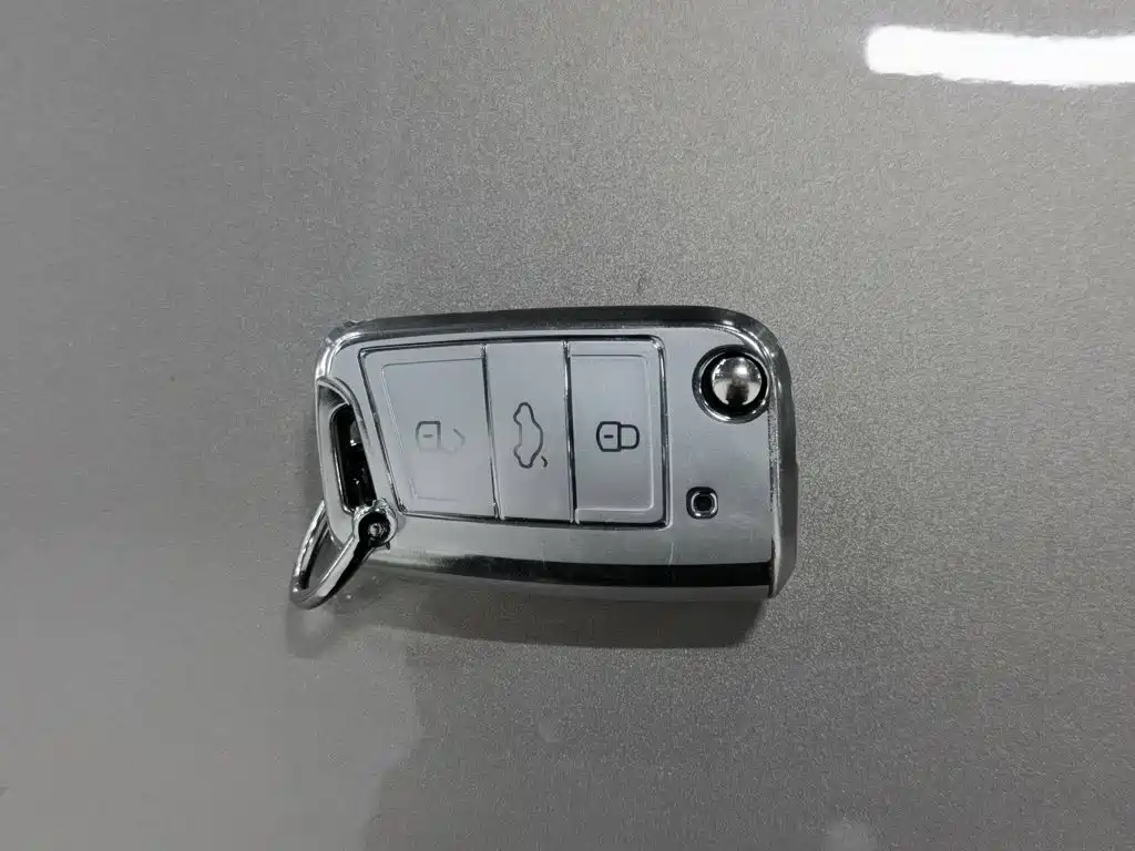 Volkswagen Sagitar — миниатюра 19