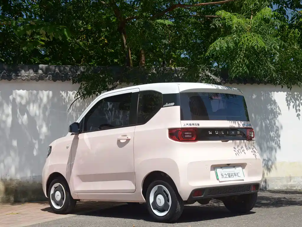 Wuling MINIEV — миниатюра 11