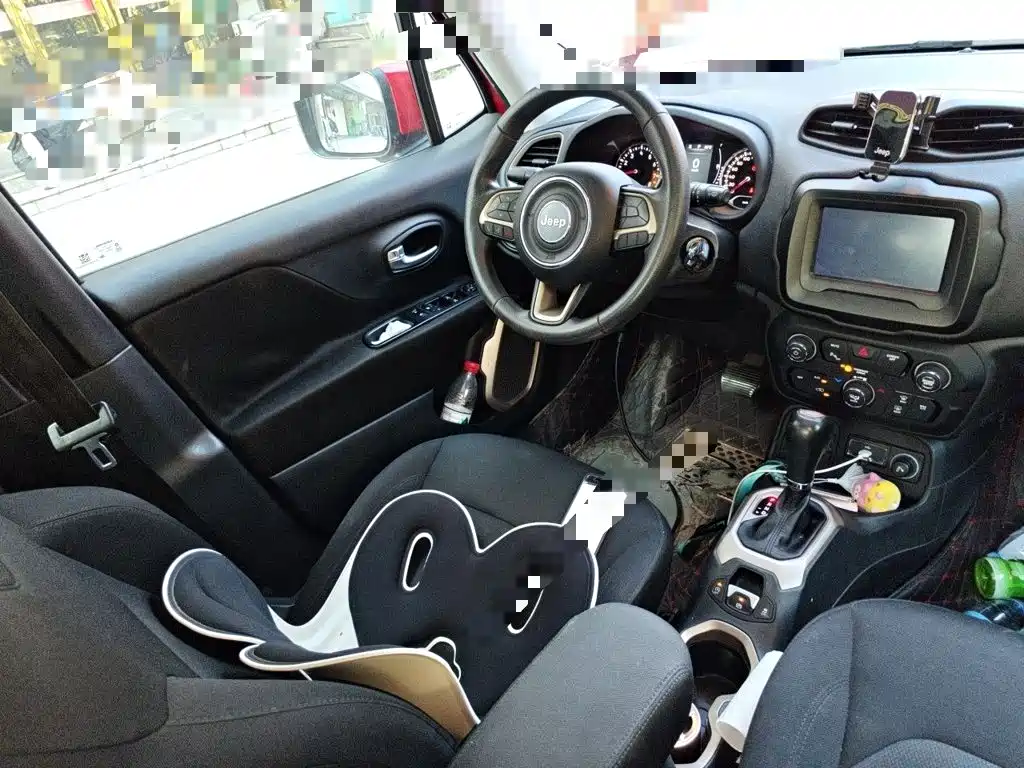 Jeep Renegade — миниатюра 3