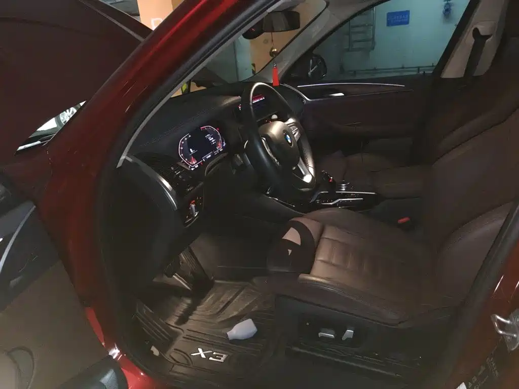 BMW X3 — миниатюра 17