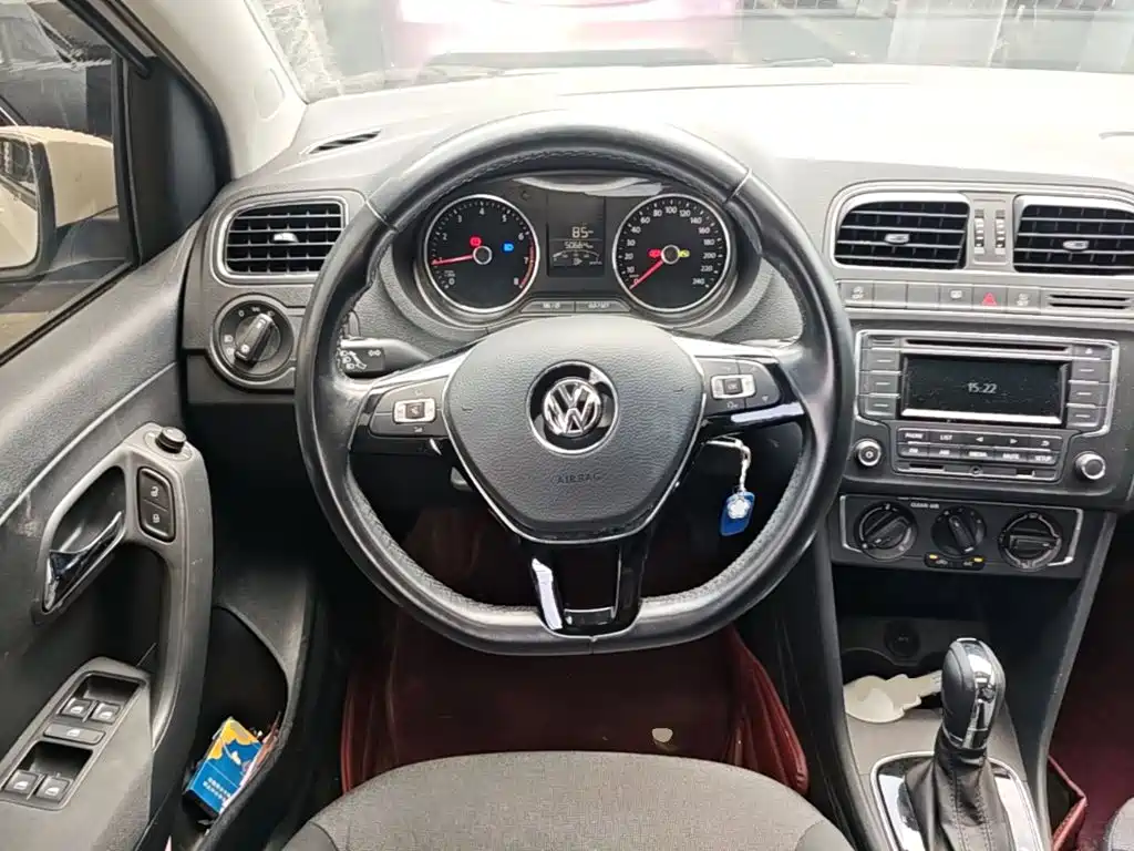 Volkswagen Polo — миниатюра 11