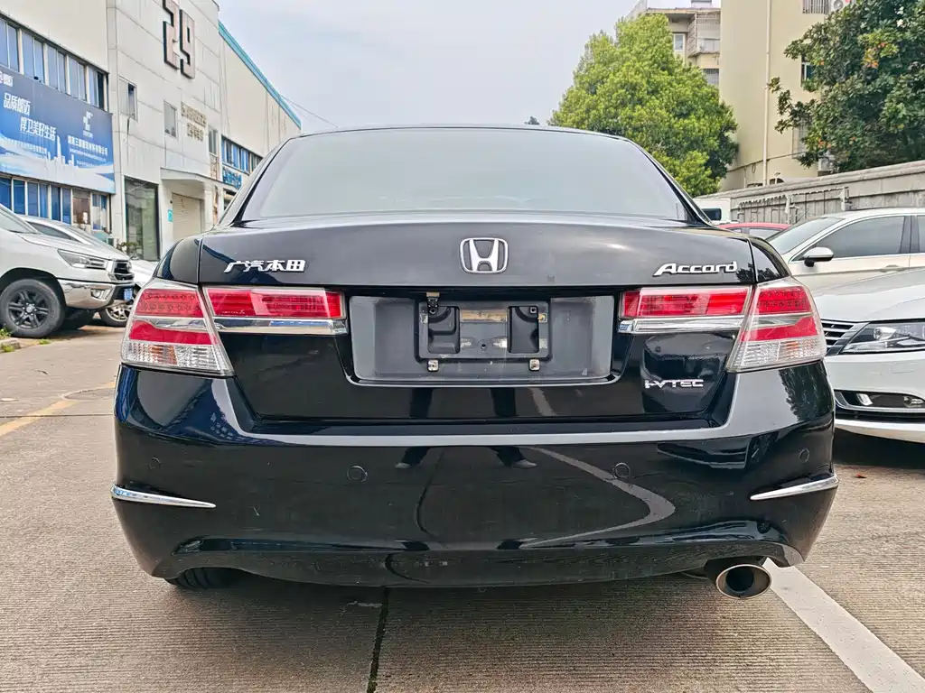 Honda Accord — миниатюра 5