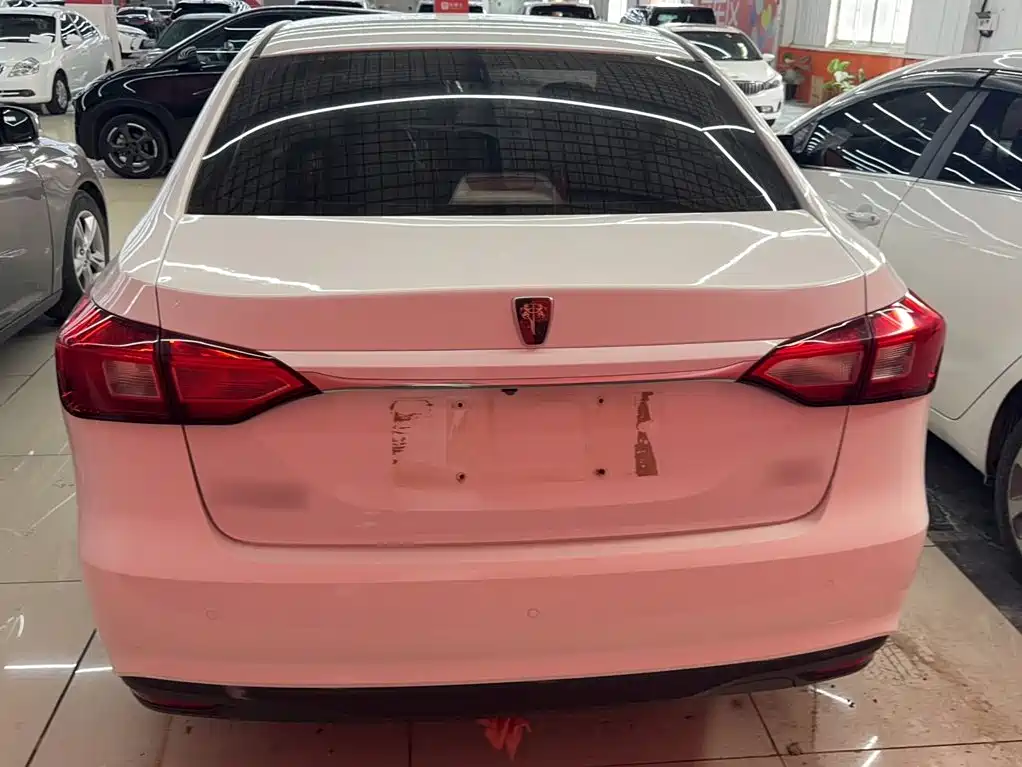 Roewe 360 — миниатюра 7