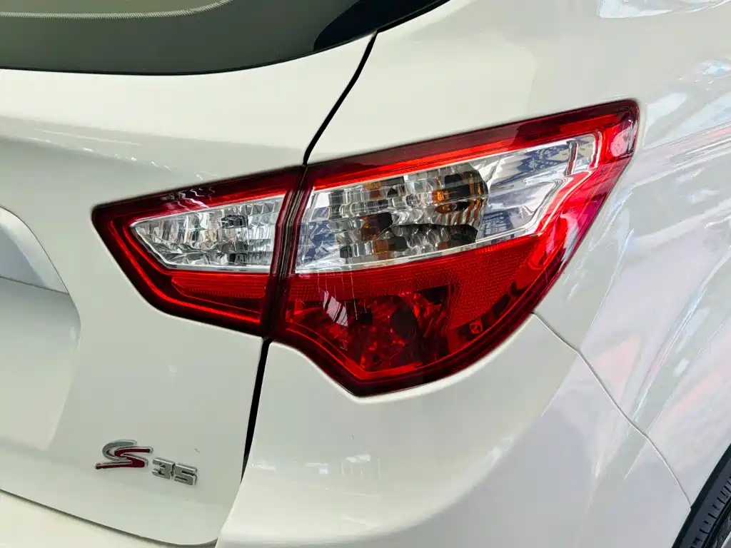 Changan CS35 — миниатюра 12
