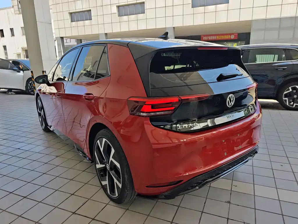 Volkswagen ID.3 — миниатюра 6