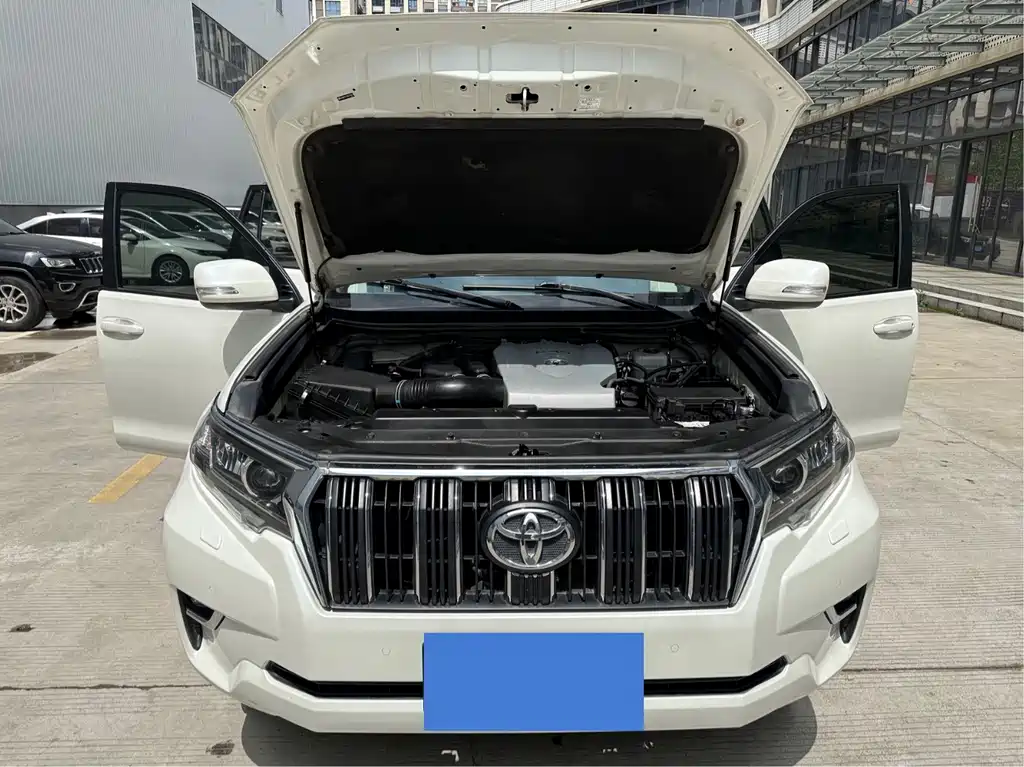 Toyota Prado — миниатюра 7