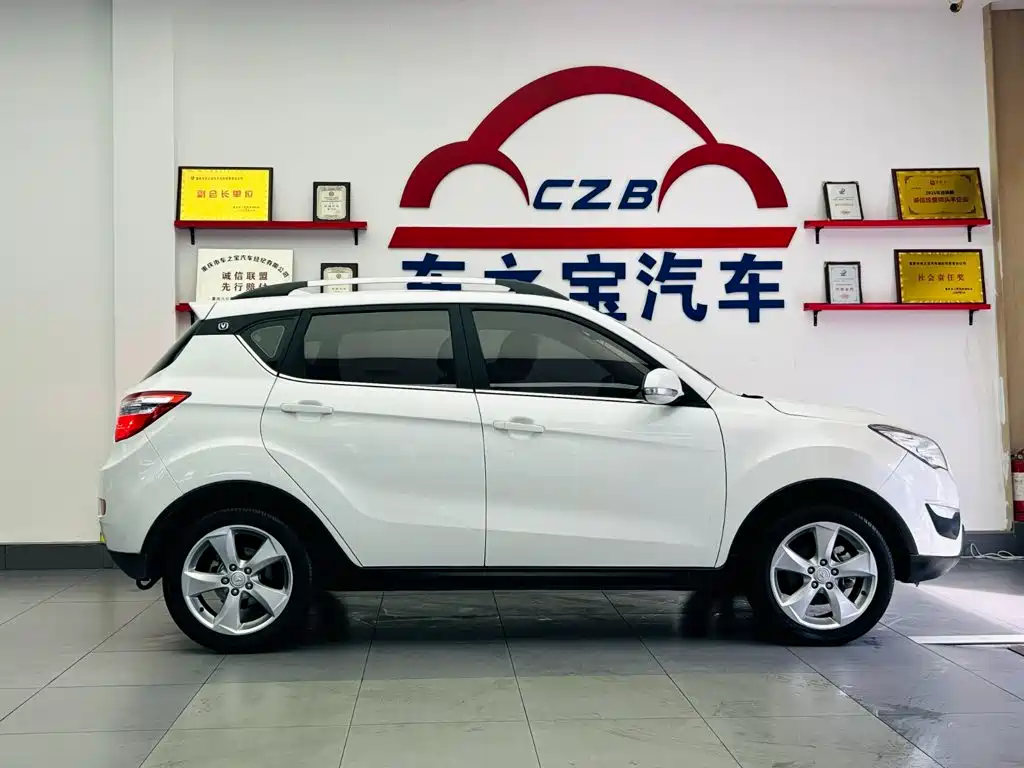Changan CS35 — миниатюра 8
