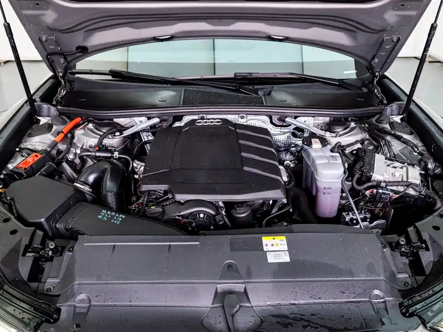 Audi A6 2022 Avant 40 TFSI Luxury
