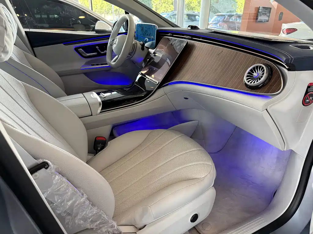 Mercedes-Benz EQE — миниатюра 5