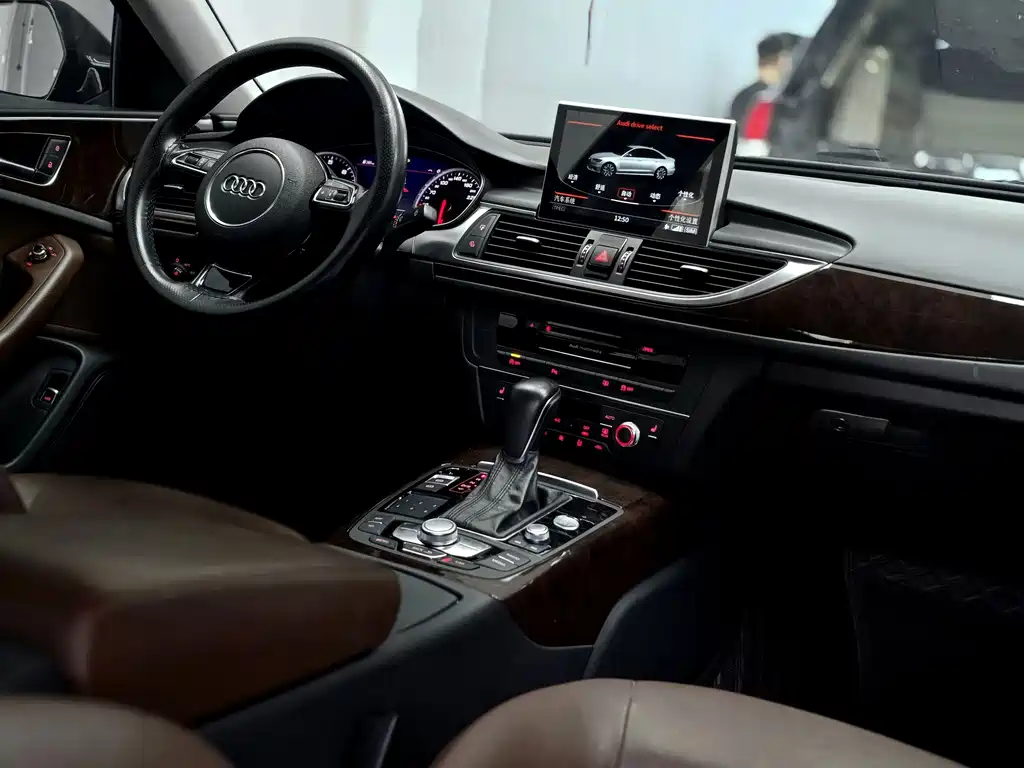 Audi A6L — миниатюра 12