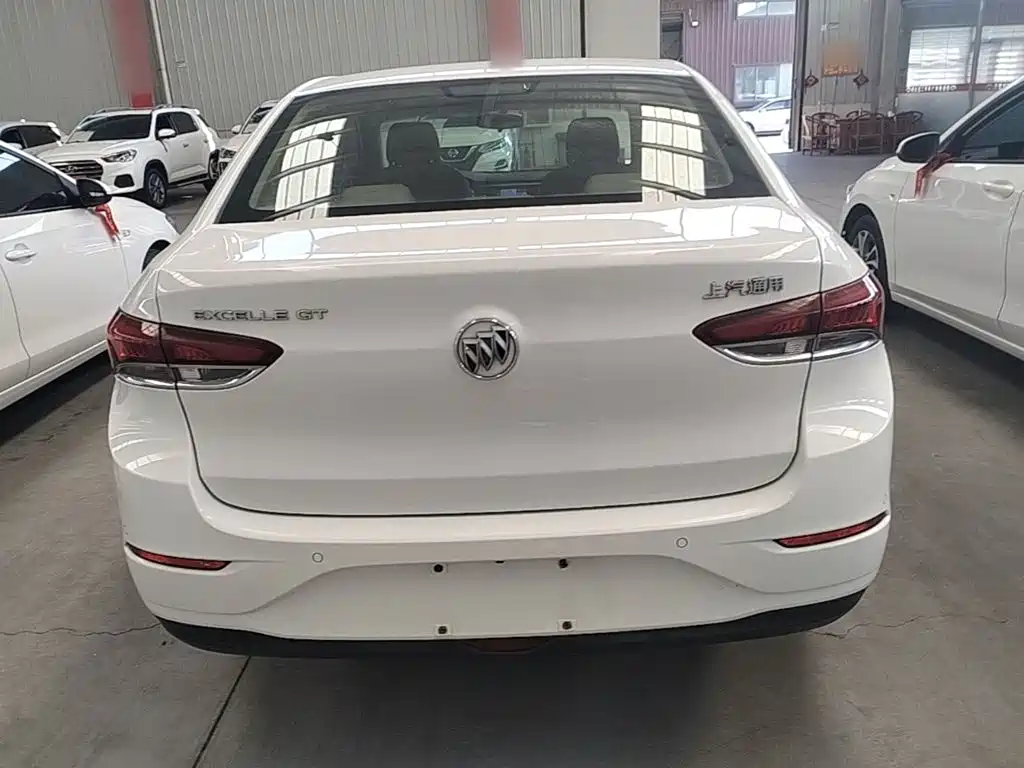 Buick Excelle — миниатюра 6