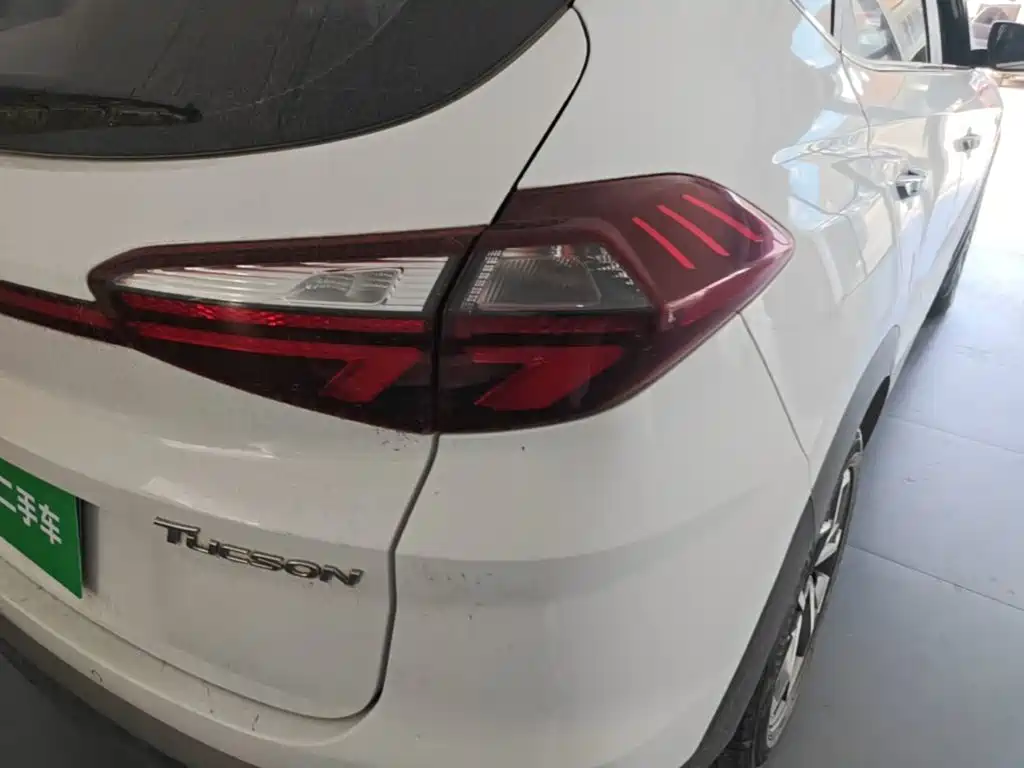 Hyundai Tucson — миниатюра 8