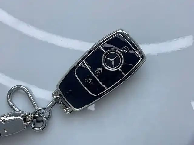 Mercedes-Benz GLA — миниатюра 10